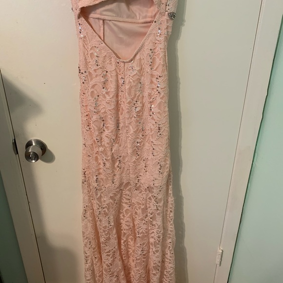 Pink Prom dress - Picture 2 of 2